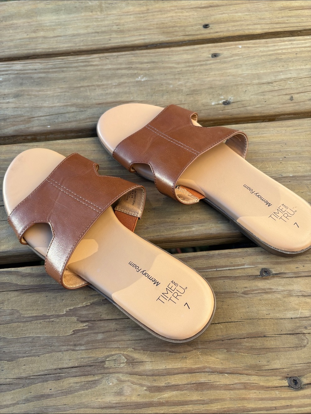 Time & Tru Sandals